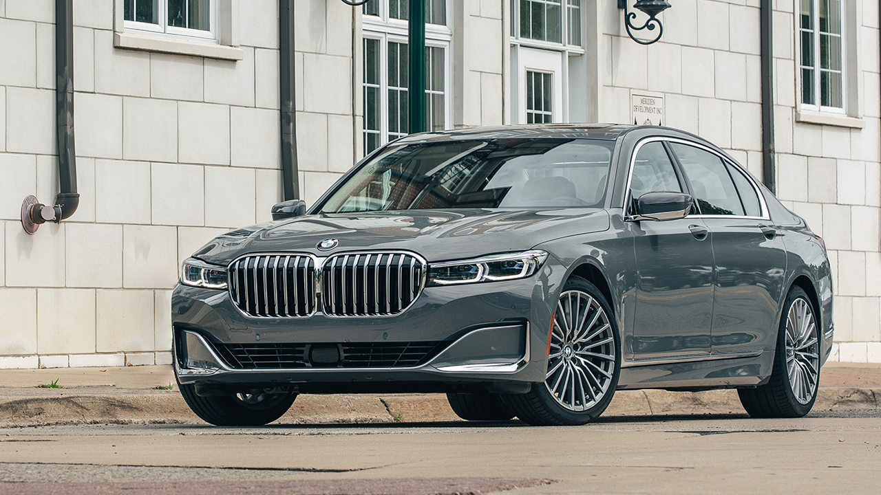 2022 BMW 7 Series 740i Features, Specs and Pricing