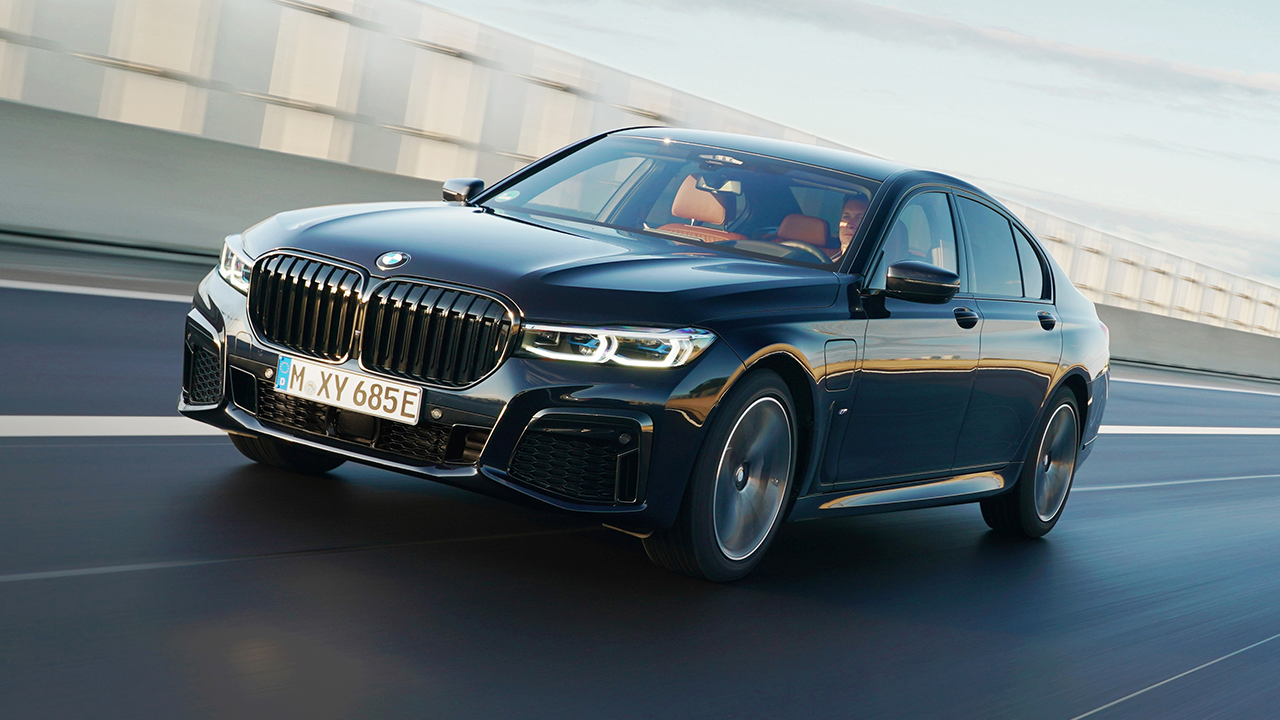 2022 BMW 7 Series 745e xDrive Features, Specs and Pricing