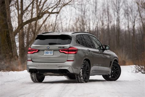 How fast is a BMW X3?