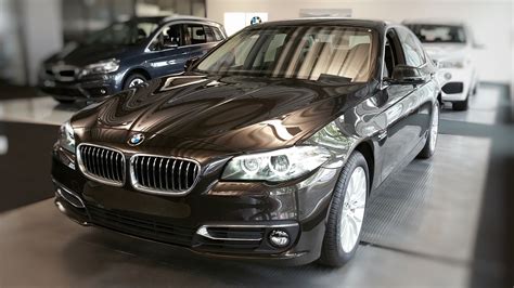 What is luxury package BMW?