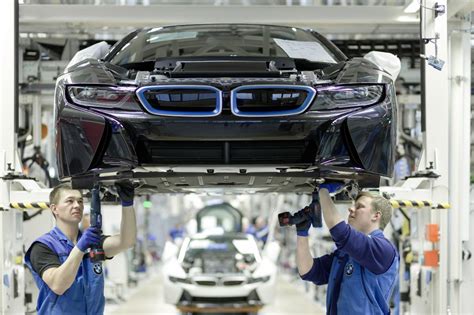 Why is BMW labor so expensive?