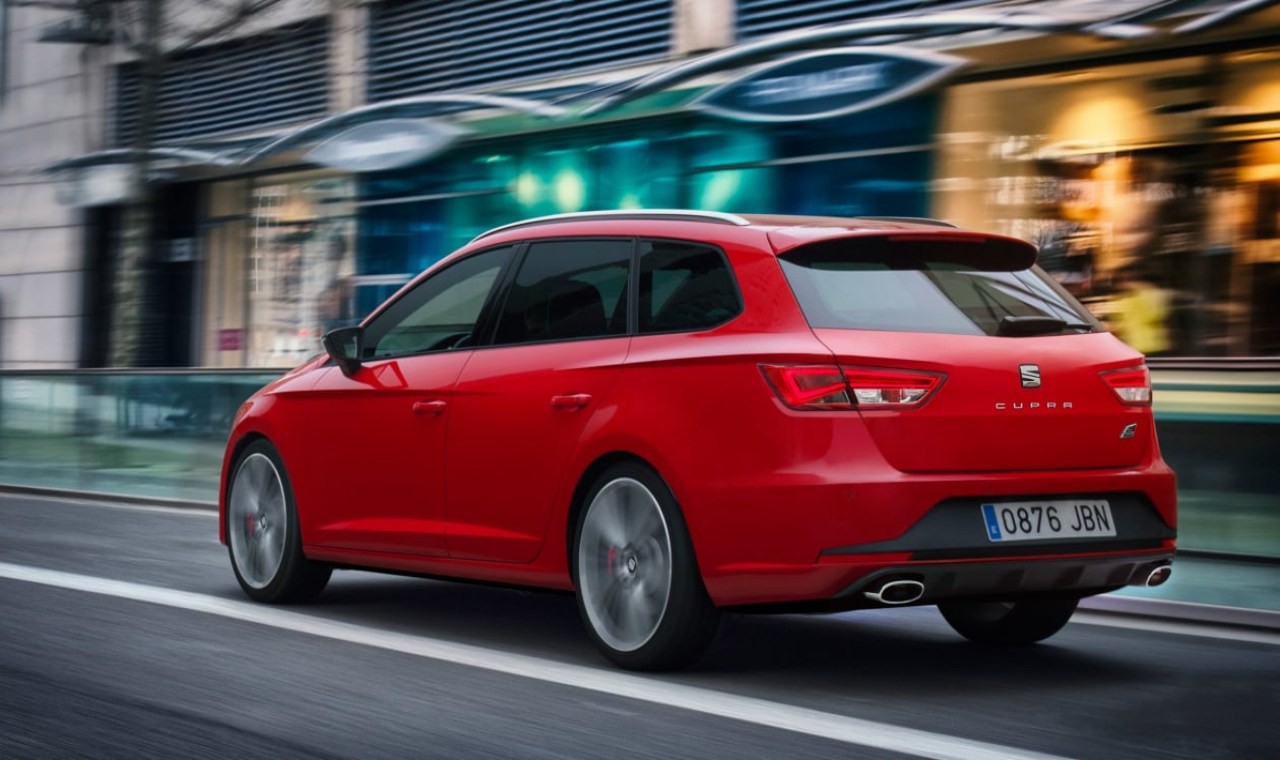 2022 SEAT Leon ST Cupra Features, Specs and Pricing 3