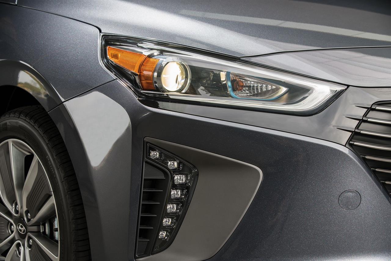 2022 Hyundai Ioniq Hybrid Features, Specs and Pricing 7