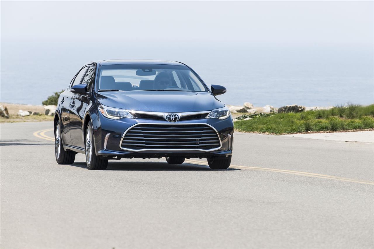 2022 Toyota Avalon Hybrid Features, Specs and Pricing 8