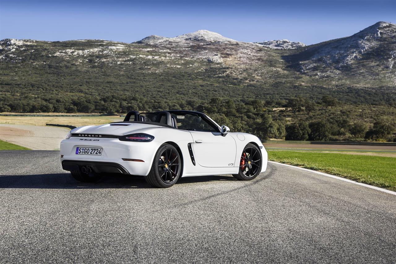 2022 Porsche 718 Boxster Features, Specs and Pricing 7