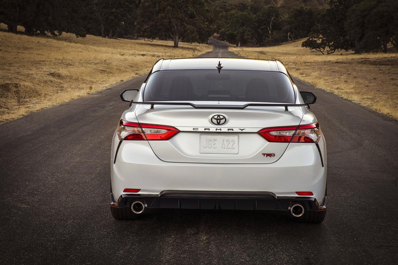 2022 Toyota Camry Hybrid Features, Specs and Pricing 7