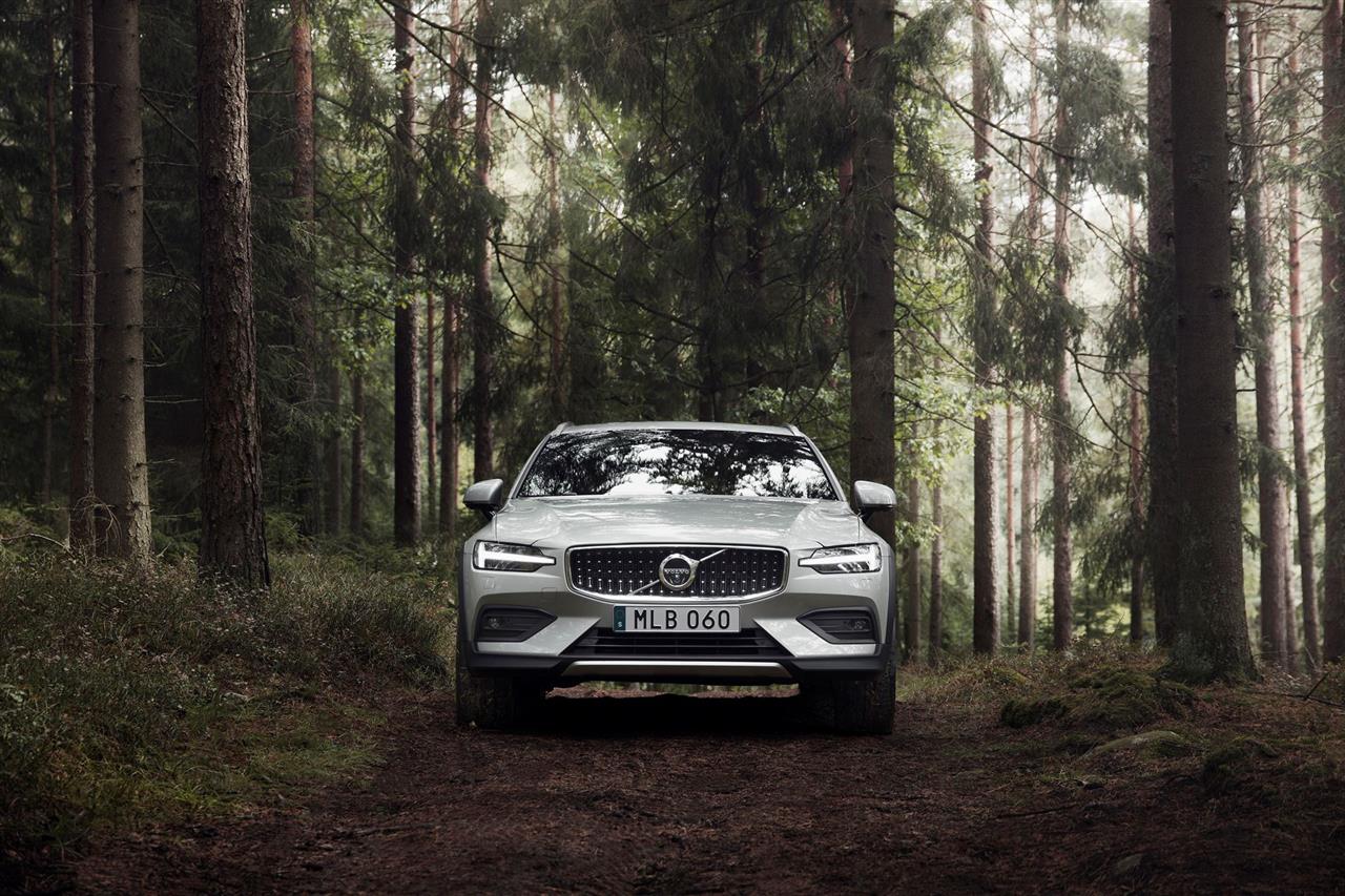 2020 Volvo V60 Cross Country Features, Specs and Pricing 7