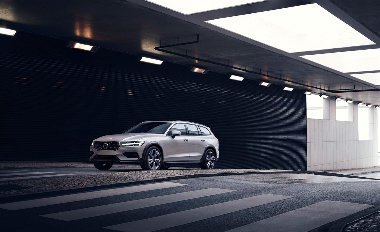 2020 Volvo V60 Cross Country Features, Specs and Pricing