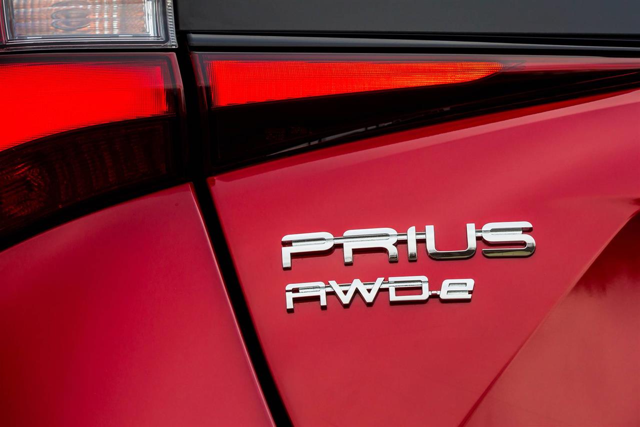 2020 Toyota Prius Features, Specs and Pricing 3