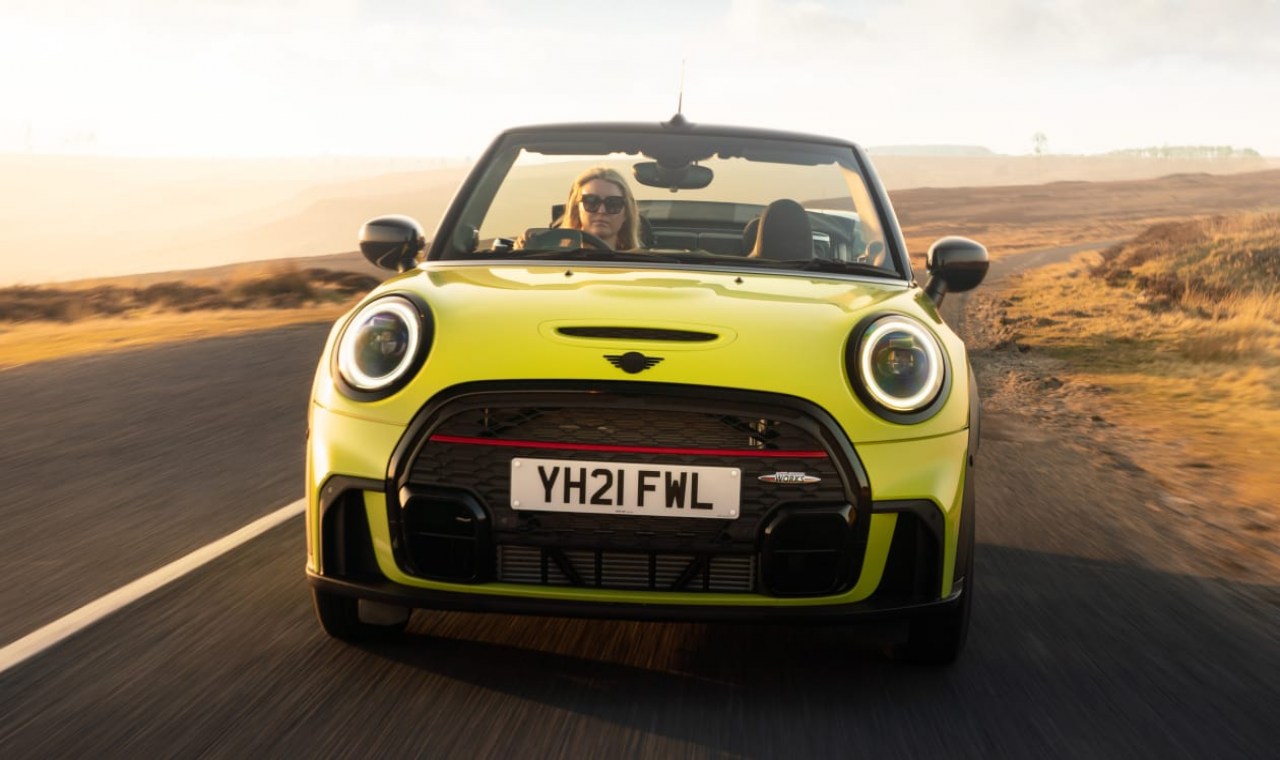 2022 MINI Convertible Features, Specs and Pricing 7