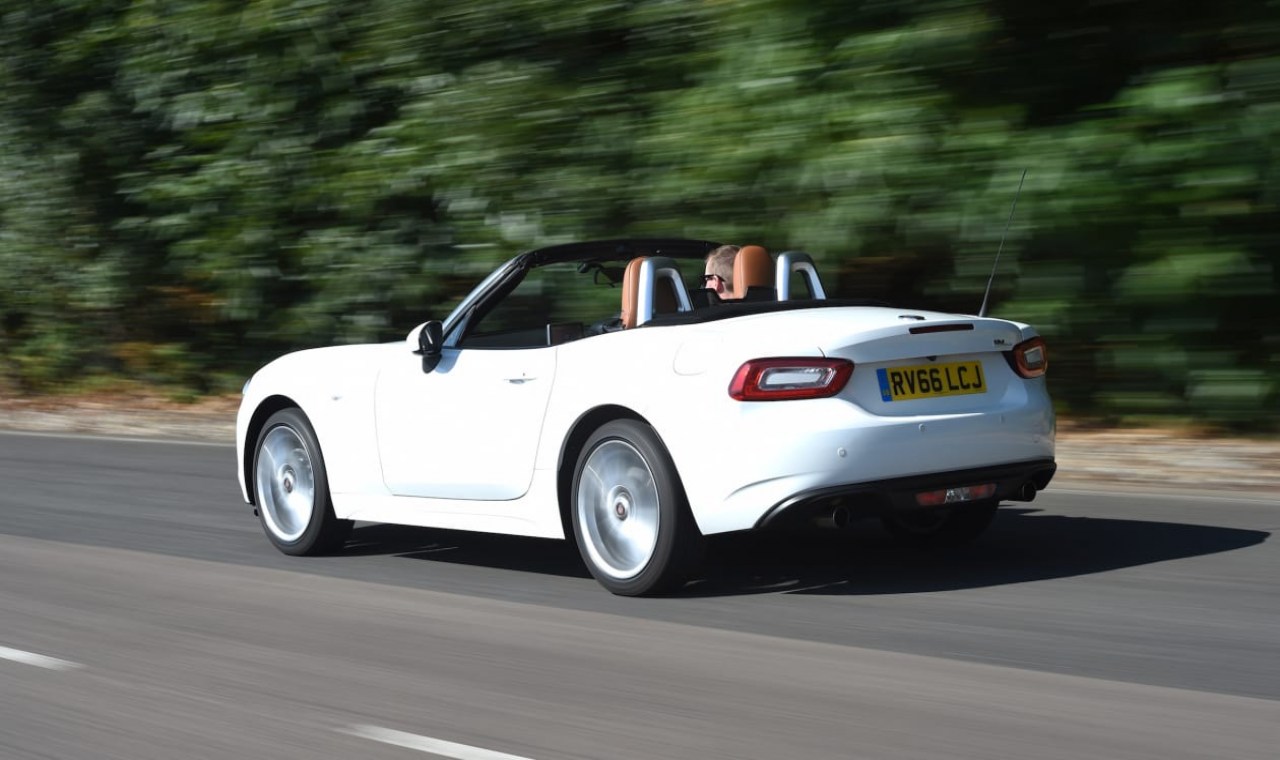 2022 Fiat 124 Spider Features, Specs and Pricing 6
