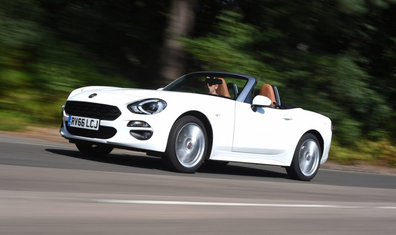 2022 Fiat 124 Spider Features, Specs and Pricing 3