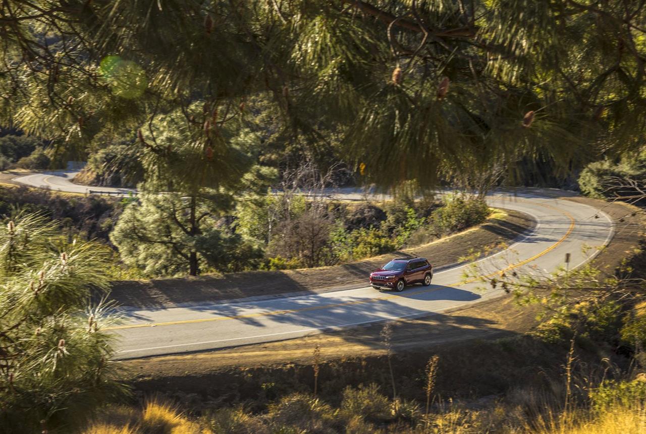 2020 Jeep Cherokee Features, Specs and Pricing 7