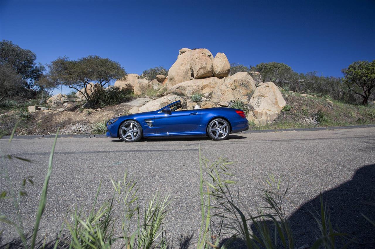 2022 Mercedes-Benz SL-Class AMG SL 55 Features, Specs and Pricing 4