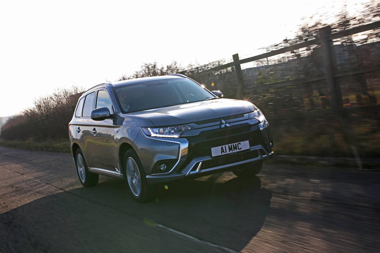 2020 Mitsubishi Outlander PHEV Features, Specs and Pricing 2