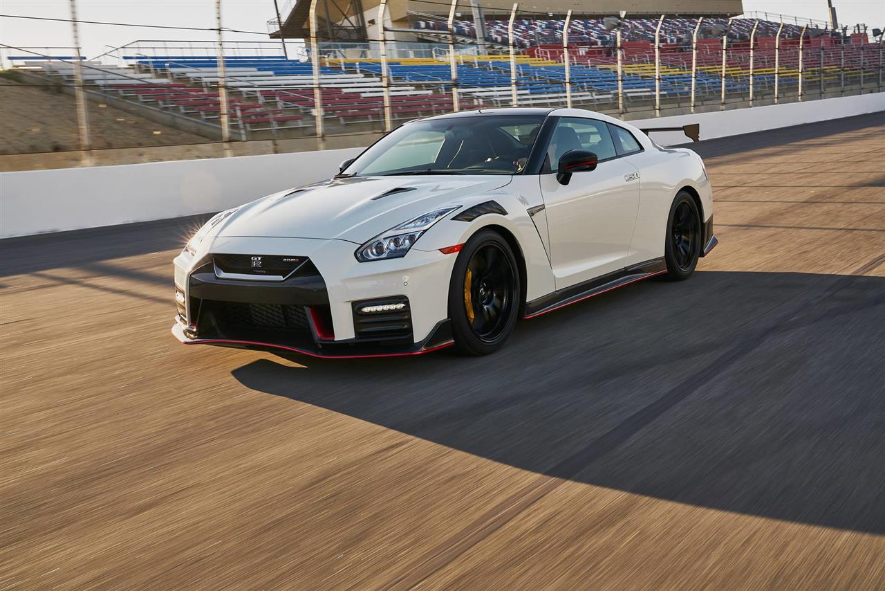2021 Nissan GT-R Features, Specs and Pricing
