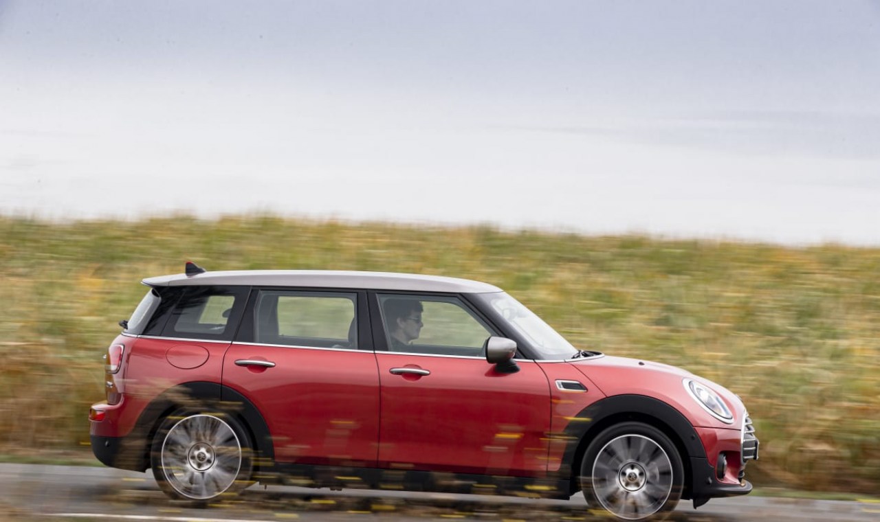 2022 MINI Clubman Features, Specs and Pricing 3