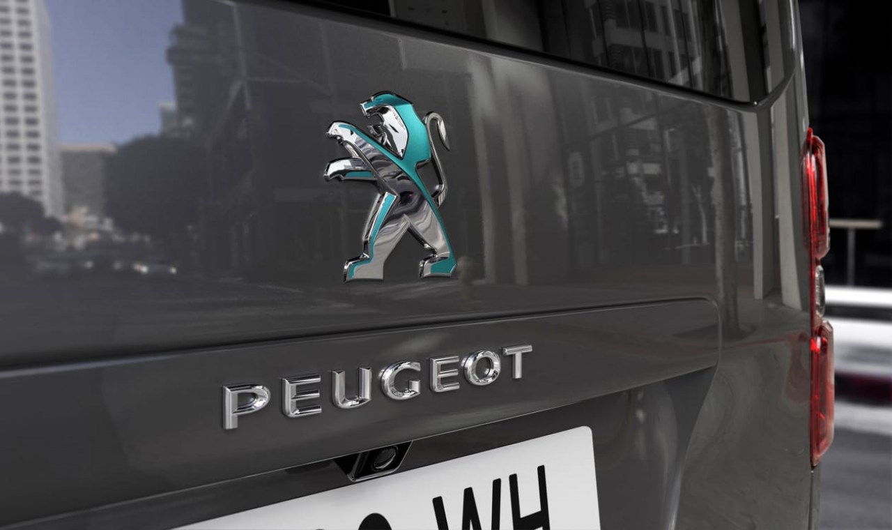 2022 Peugeot Traveller Features, Specs and Pricing 8