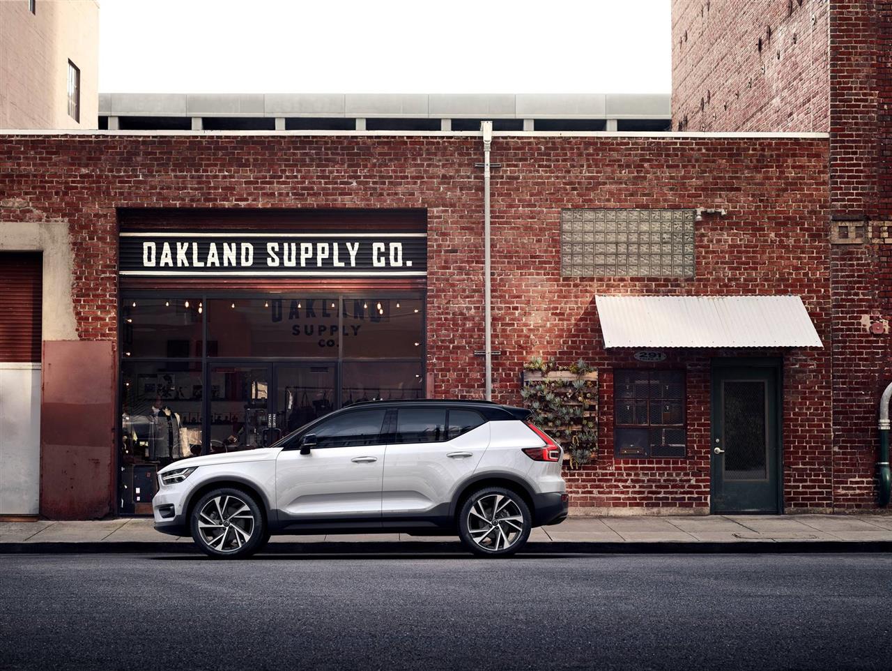 2022 Volvo XC40 Features, Specs and Pricing 7