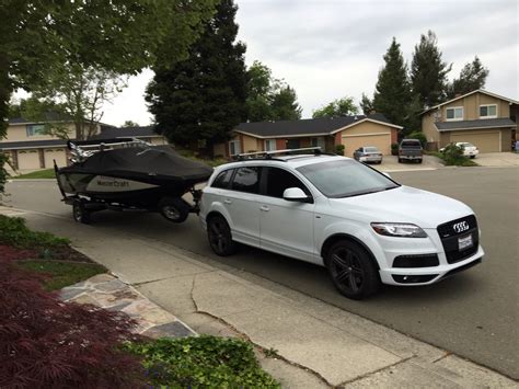 Can a Audi Q7 pull a camper?