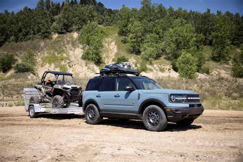 Can A Bronco Tow A Side By Side?