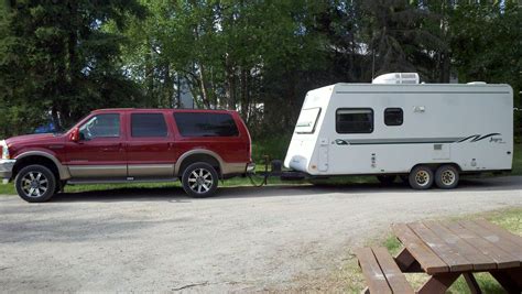 Can A Ford Expedition Tow A Camper?