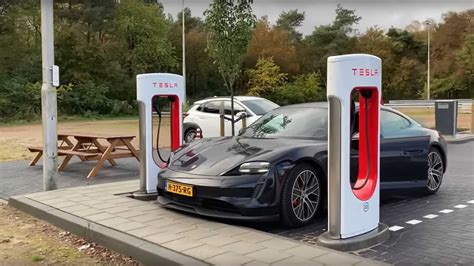 Can Taycan charge at Tesla?