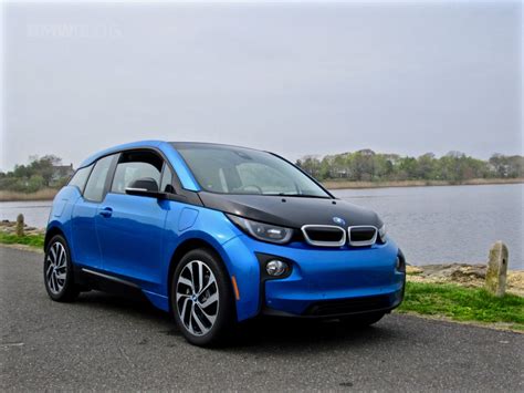 Can the BMW i3 run on gas?