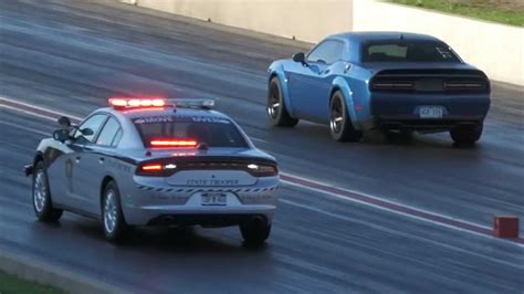 Can You Outrun A Cop In A Hellcat?