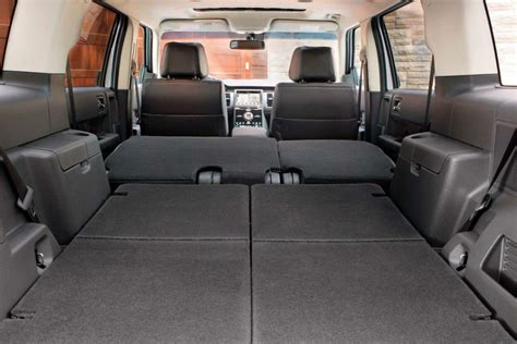 Do Ford Flex Rear Seats Fold Flat?