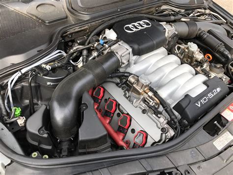 Does Audi S8 have a Lamborghini engine?