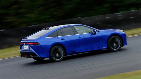 How Fast Can A Toyota Mirai Go?