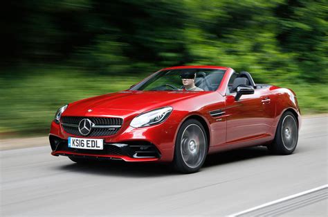 How fast is Mercedes SLC?