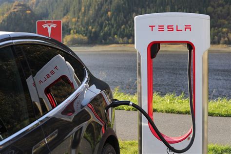 How long Tesla will last?