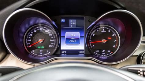 How many miles does a Mercedes-Benz last?