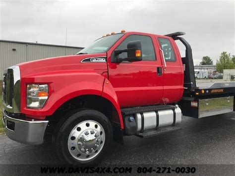 How Much Can A Ford F750 Tow?