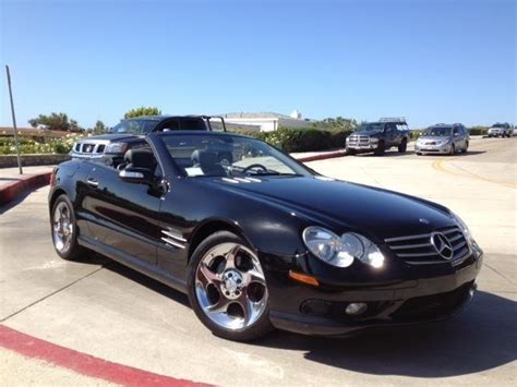 How much does a Mercedes sl500 Convertible cost?