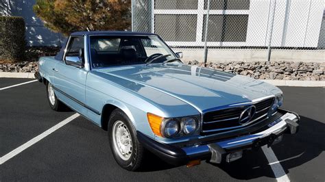 How much horsepower does a 1980 450 SL have?