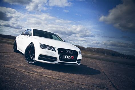 How much horsepower does a Stage 1 Audi S7 have?