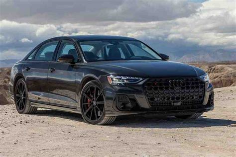 How much is a monthly payment for a 2023 Audi S8?