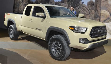 How Much Weight Can A 2023 Toyota Tacoma Carry In The Bed?