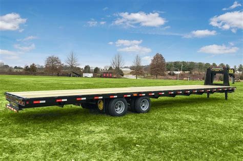 How Much Weight Can A 40Ft Gooseneck Trailer Hold?