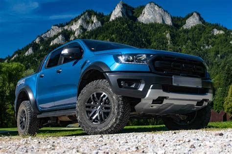 How Much Weight Can Ford Ranger Xlt Carry?