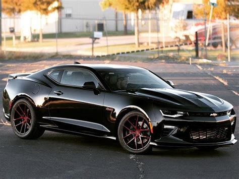 Is A Camaro Ss Faster Than A Hellcat?