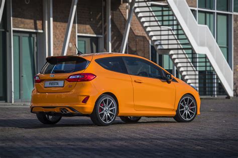 Is A Fiesta St Easy To Drive?