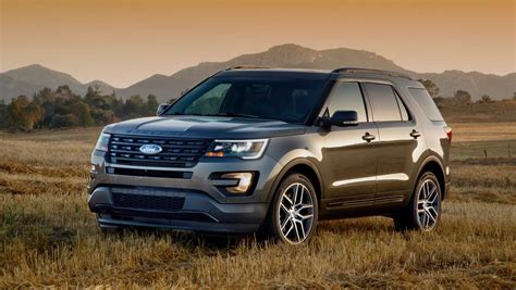 Is A Ford Explorer Considered A Standard SUV?