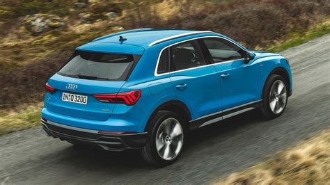 Is an Audi Q3 bigger than a golf?