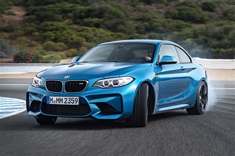 Is BMW a luxury car in US?