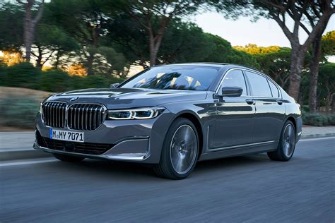 Is BMW discontinuing the 7 Series?