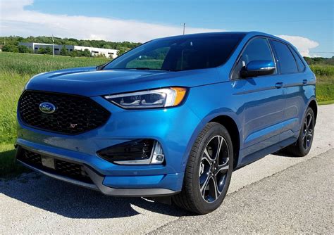 Is Ford Edge Awd Always On?